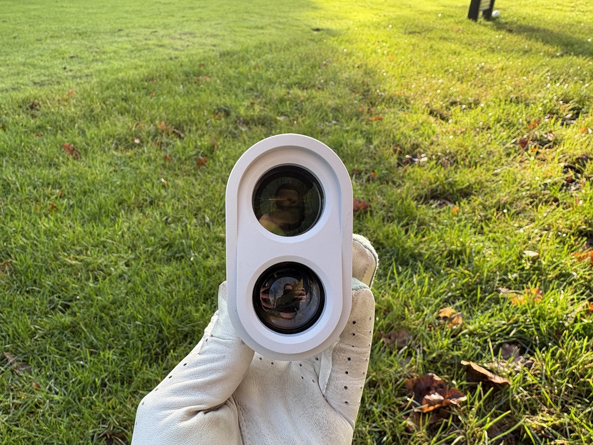 Shot Scope PRO X laser rangefinder lens..